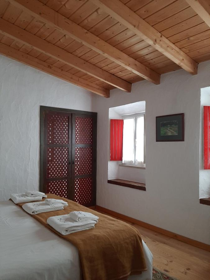 蒙特白房度假屋 São Bartolomeu da Serra 外观 照片