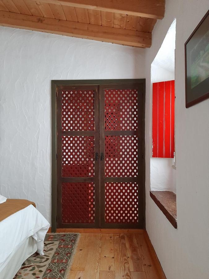 蒙特白房度假屋 São Bartolomeu da Serra 外观 照片
